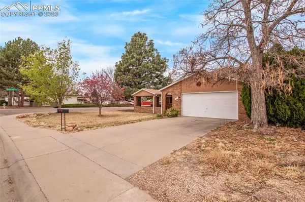 95 Regency BLVD, Pueblo, CO 81005