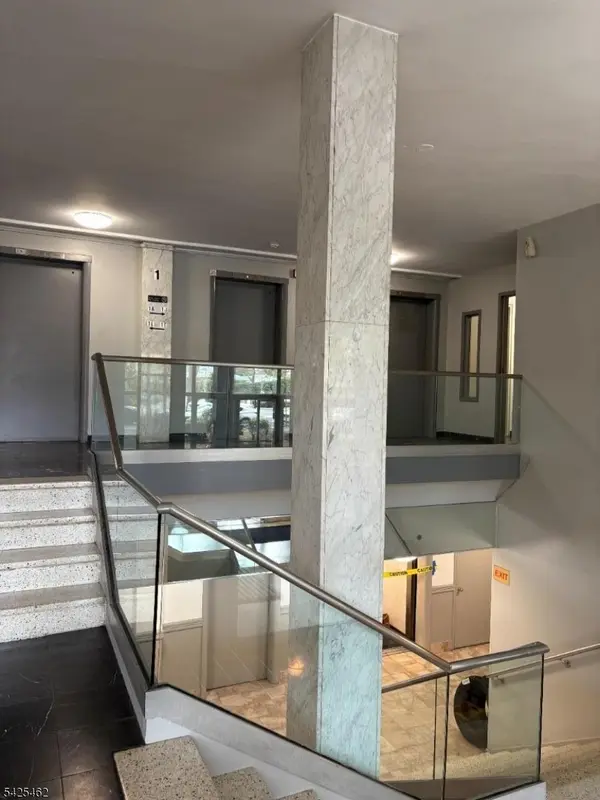 39 E 39Th St #503, Paterson City, NJ 07514