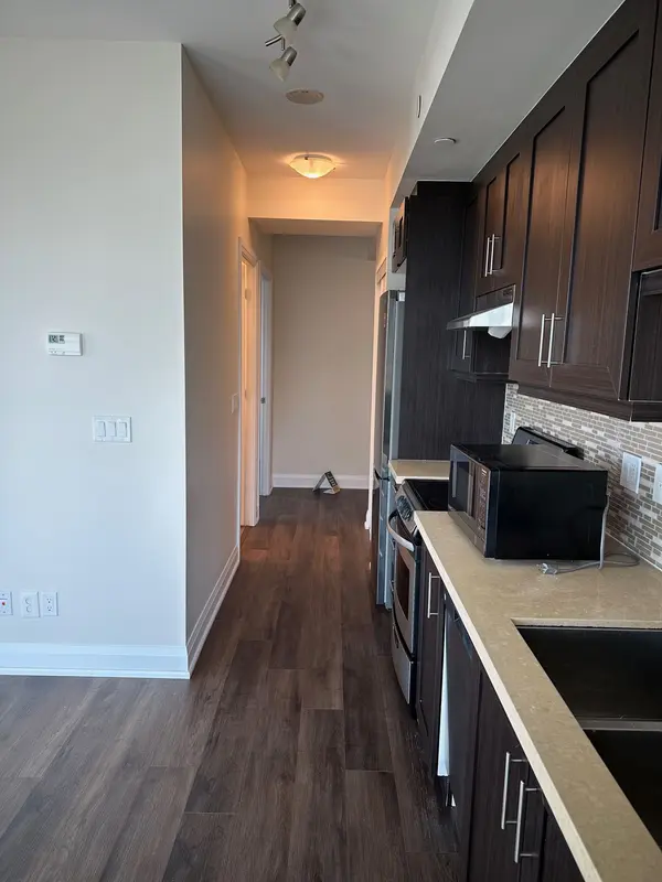 68 Canterbury PL #1805, Toronto C07, ON M2N 0H8