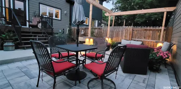 118 3rd STREET E, Saskatoon, SK S7H 1L1