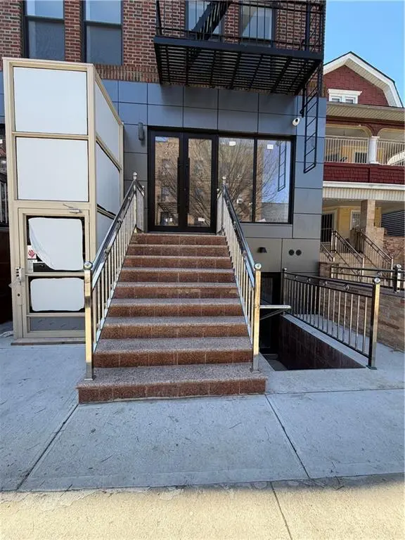 1046 East 15th ST, Brooklyn, NY 11230