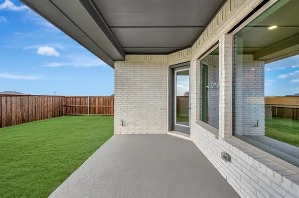 741 Shinnery Oak Way, Waxahachie, TX 75165