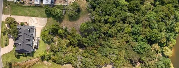 6410 Westover Drive, Granbury, TX 76049