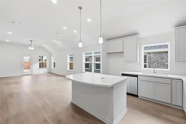 4936 Water Lily Lane, Fort Worth, TX 76036