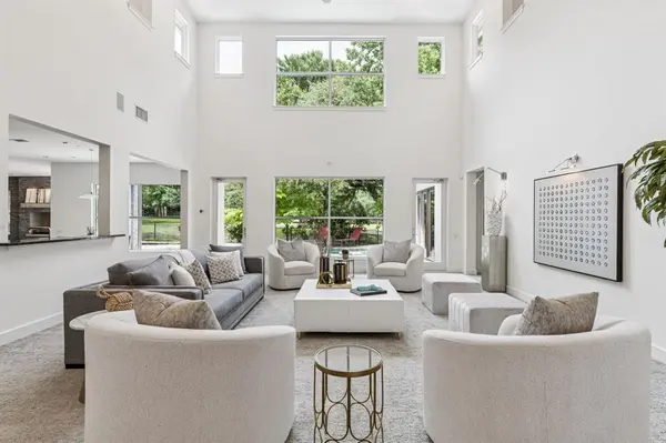 6007 Club Oaks Drive, Dallas, TX 75248