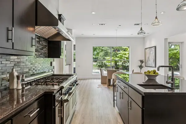 6007 Club Oaks Drive, Dallas, TX 75248