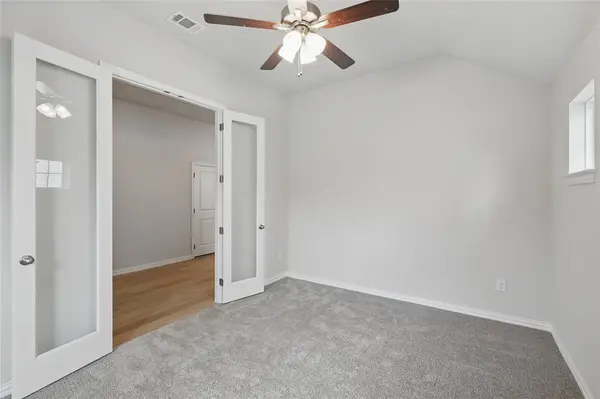 937 Schuberts Road, Fort Worth, TX 76247