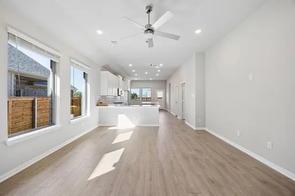 2213 Hazel Lily Run, Mesquite, TX 75181