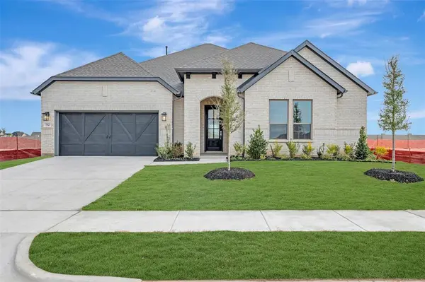 732 Shinnery Oak Way, Waxahachie, TX 75165