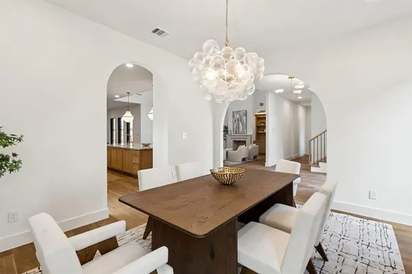 7153 Cornelia Lane, Dallas, TX 75214