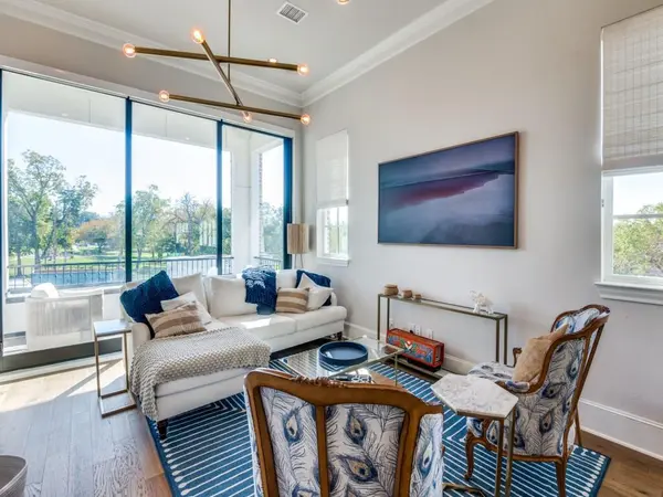 2114 Wenge Lane, Dallas, TX 75219