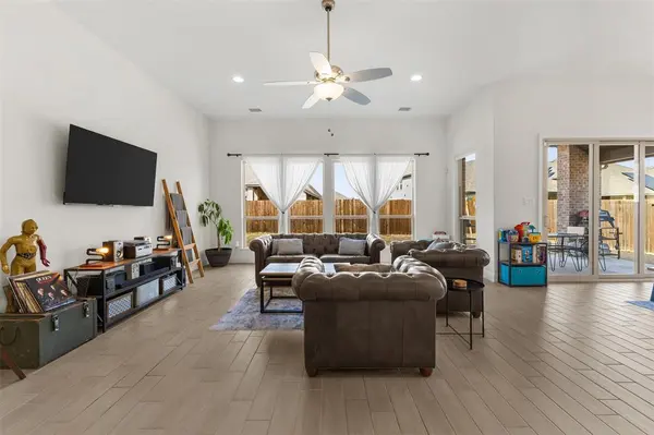 208 Sequoia, Forney, TX 75126