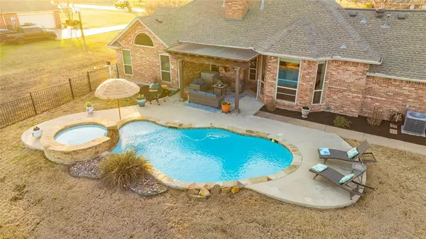 10711 E Clover Lane, Forney, TX 75126