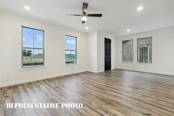 9476 Espalier Street, Frisco, TX 75035