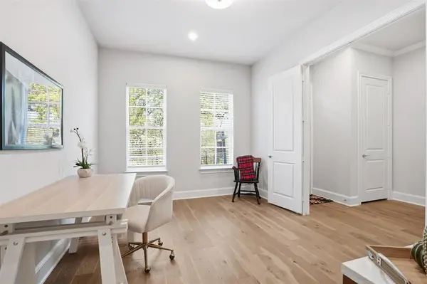 2173 Wenge Lane, Dallas, TX 75219