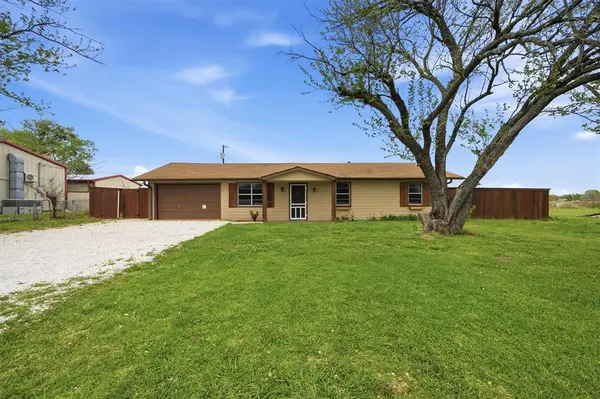 29361 US Highway 82, Whitesboro, TX 76273