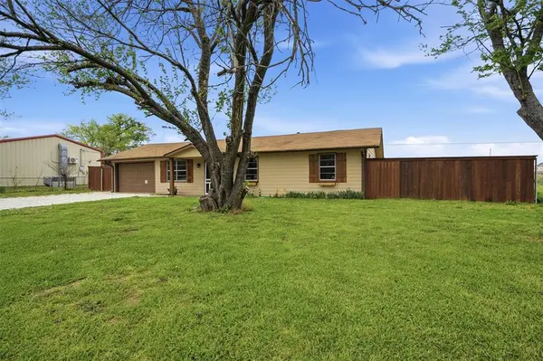 29361 US Highway 82, Whitesboro, TX 76273