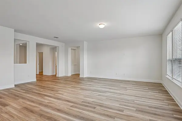 605 Tracy Court, Justin, TX 76247