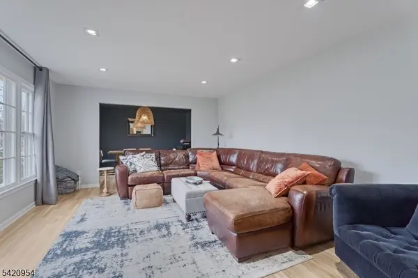 7 Village Rd, Florham Park Boro, NJ 07932