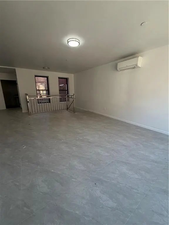 1046 East 15th ST, Brooklyn, NY 11230