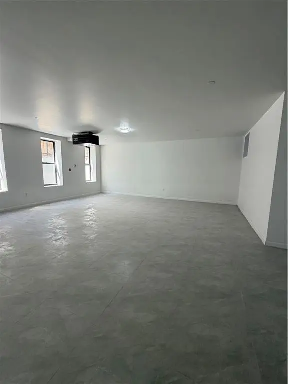 1046 East 15th ST, Brooklyn, NY 11230