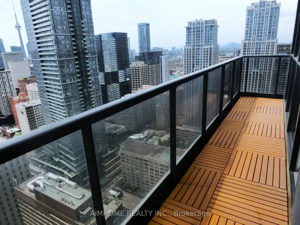 21 Carlton ST #4104, Toronto C08, ON M5B 1L3