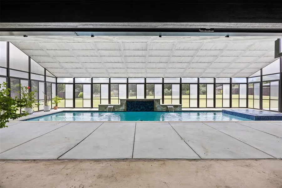 1730 Lone Elm Road, Waxahachie, TX 75167