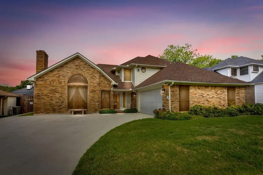2317 Willow Oak Drive, Irving, TX 75060