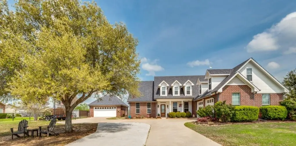 1165 Brent Avenue, Terrell, TX 75160