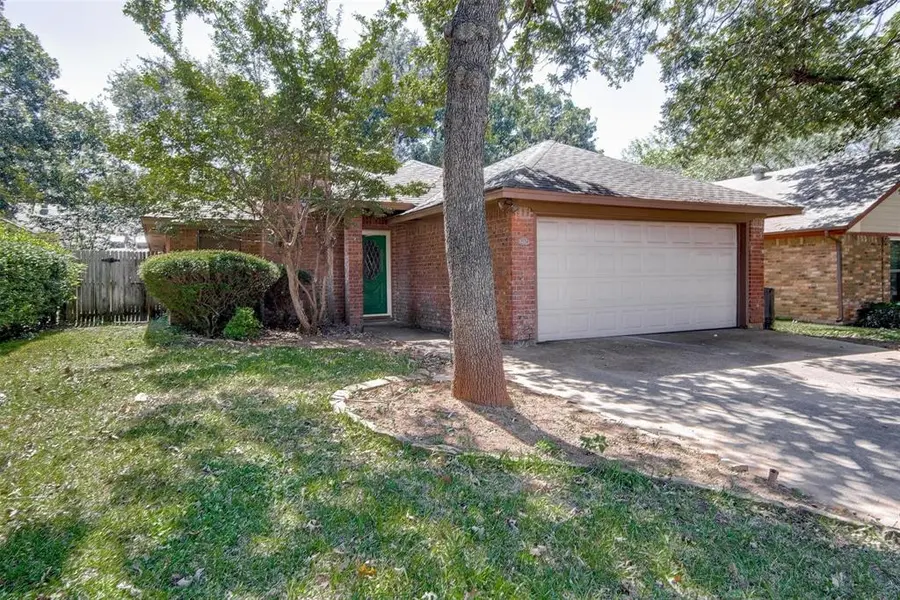 3924 Wentworth Drive, Arlington, TX 76001