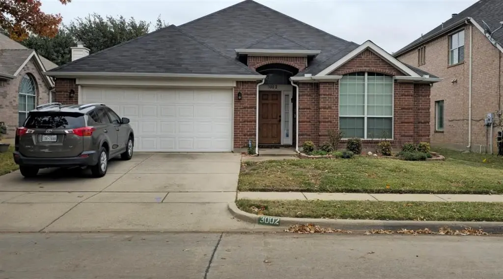 3002 Manor Green Boulevard, Euless, TX 76039