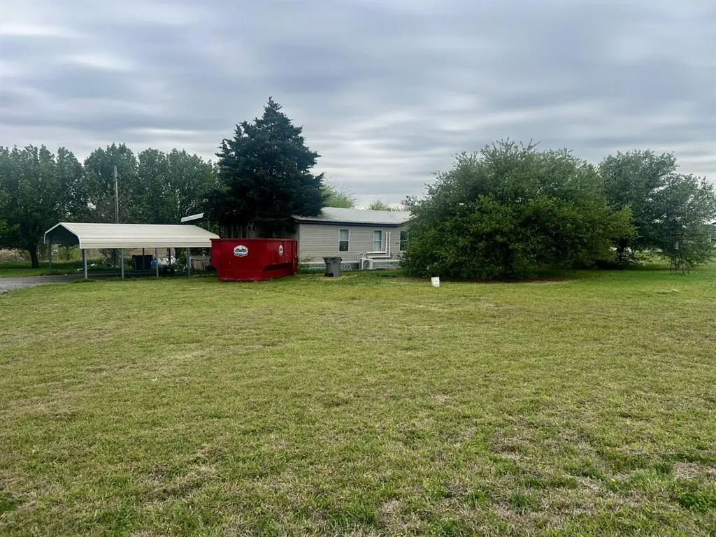 415 Hilltop Trail, New Fairview, TX 76078