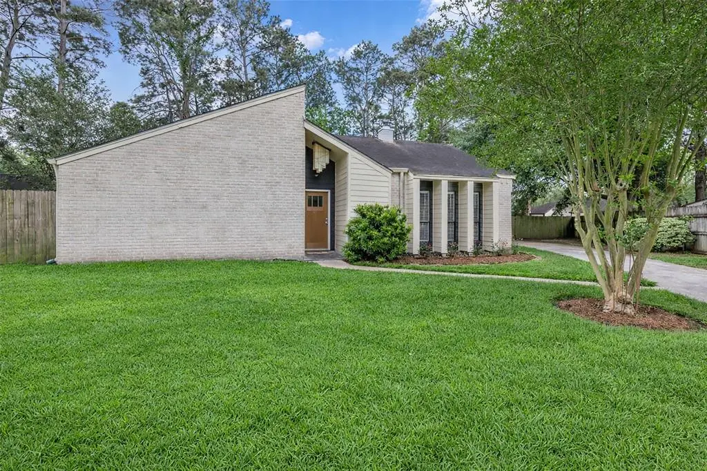 25703 Old Carriage Lane, Spring, TX 77373