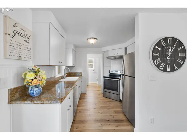 13450 DUANE ST, Oregon City, OR 97045