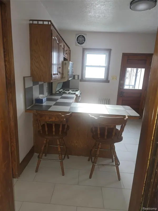 15923 Normandy ST, Detroit, MI 48238