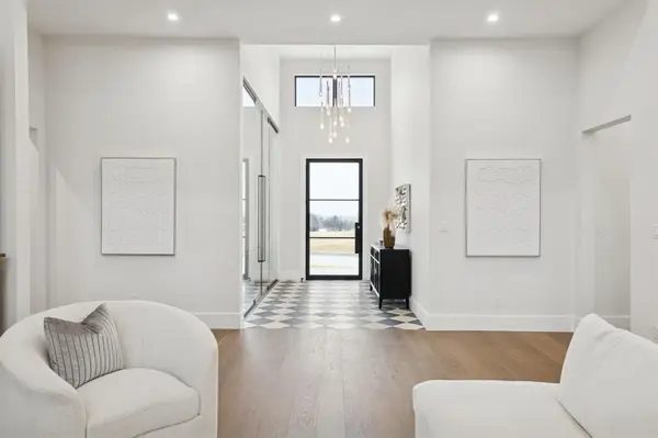 1740 Oakbrook Drive, Keller, TX 76262