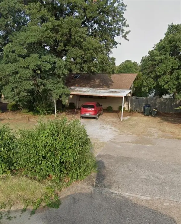 1202 Peggy Lane, Kennedale, TX 76060