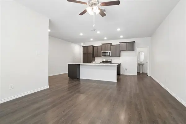 2041 Juniper Pass Way, Mesquite, TX 75149