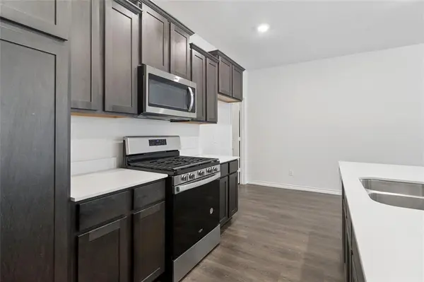 2041 Juniper Pass Way, Mesquite, TX 75149