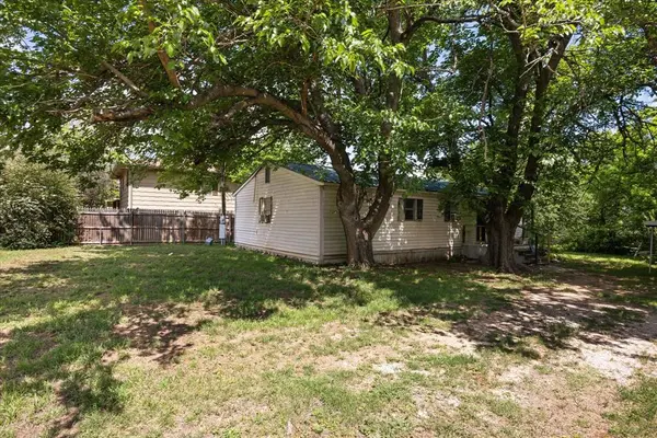 3917 Greenbrook Street, Granbury, TX 76048