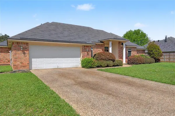5062 Longstreet Place, Bossier City, LA 71112
