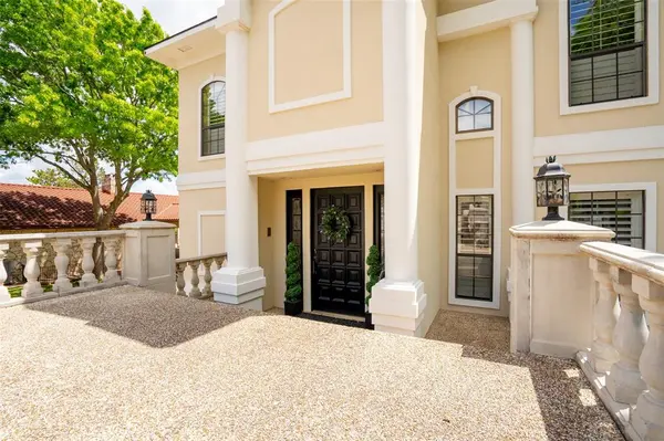 5001 Rio Vista Drive, Granbury, TX 76049