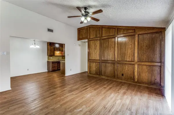 1140 Jameson Street #B, Weatherford, TX 76086