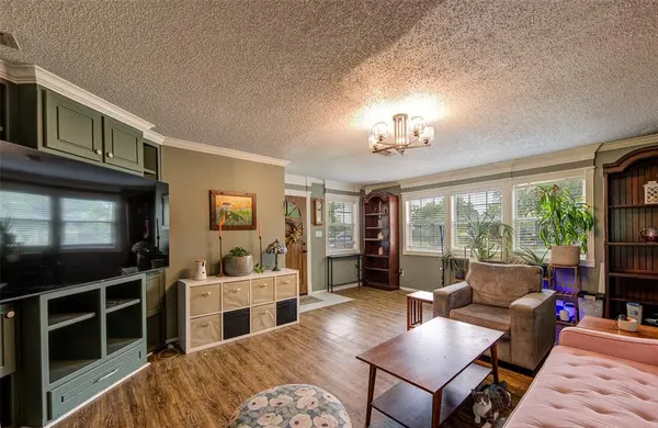 514 Gilliland Road, Springtown, TX 76082