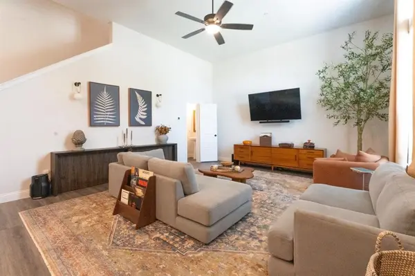 532 E 2nd Street, Irving, TX 75060