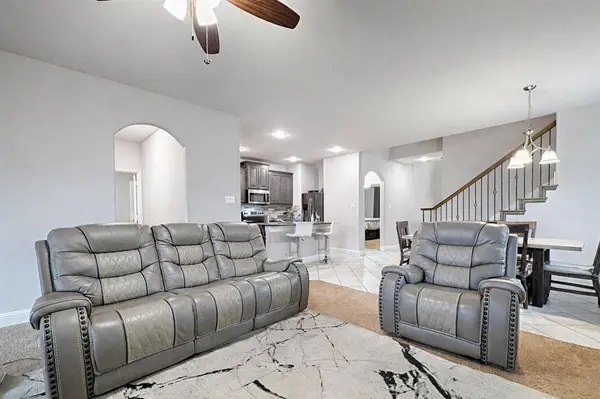 117 Finlee Lane, Red Oak, TX 75154