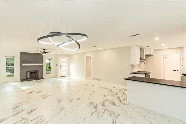 4112 Barnsley Court, Arlington, TX 76016