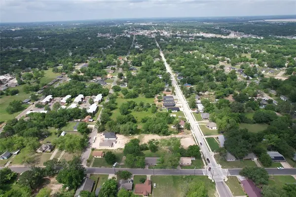 962 College, Sulphur Springs, TX 75482