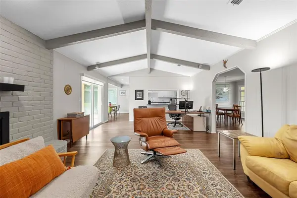 9907 Forest View Drive, Woodway, TX 76712