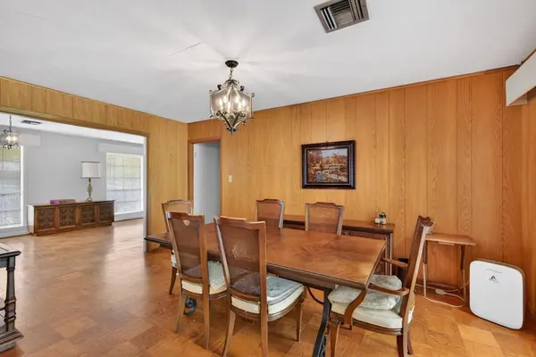 1813 Bayou Circle, Bossier City, LA 71112